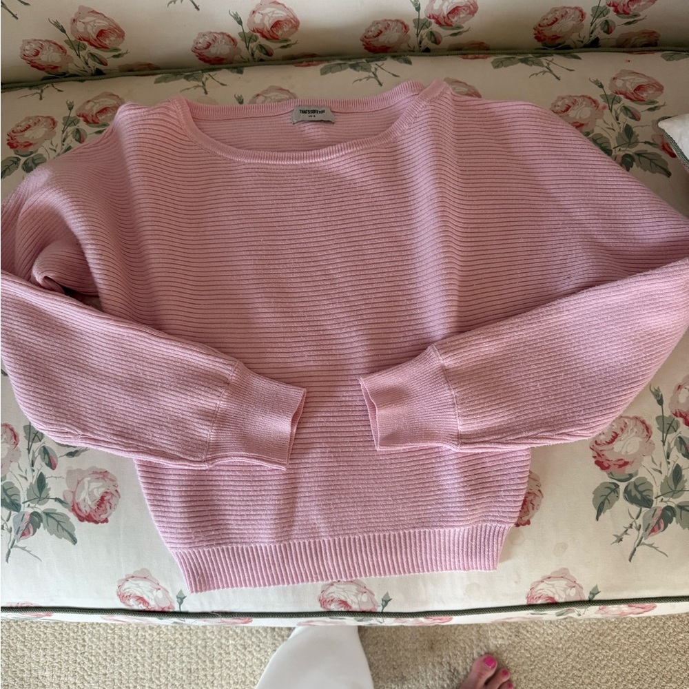 Elegant Pink Crew Neck Sweater